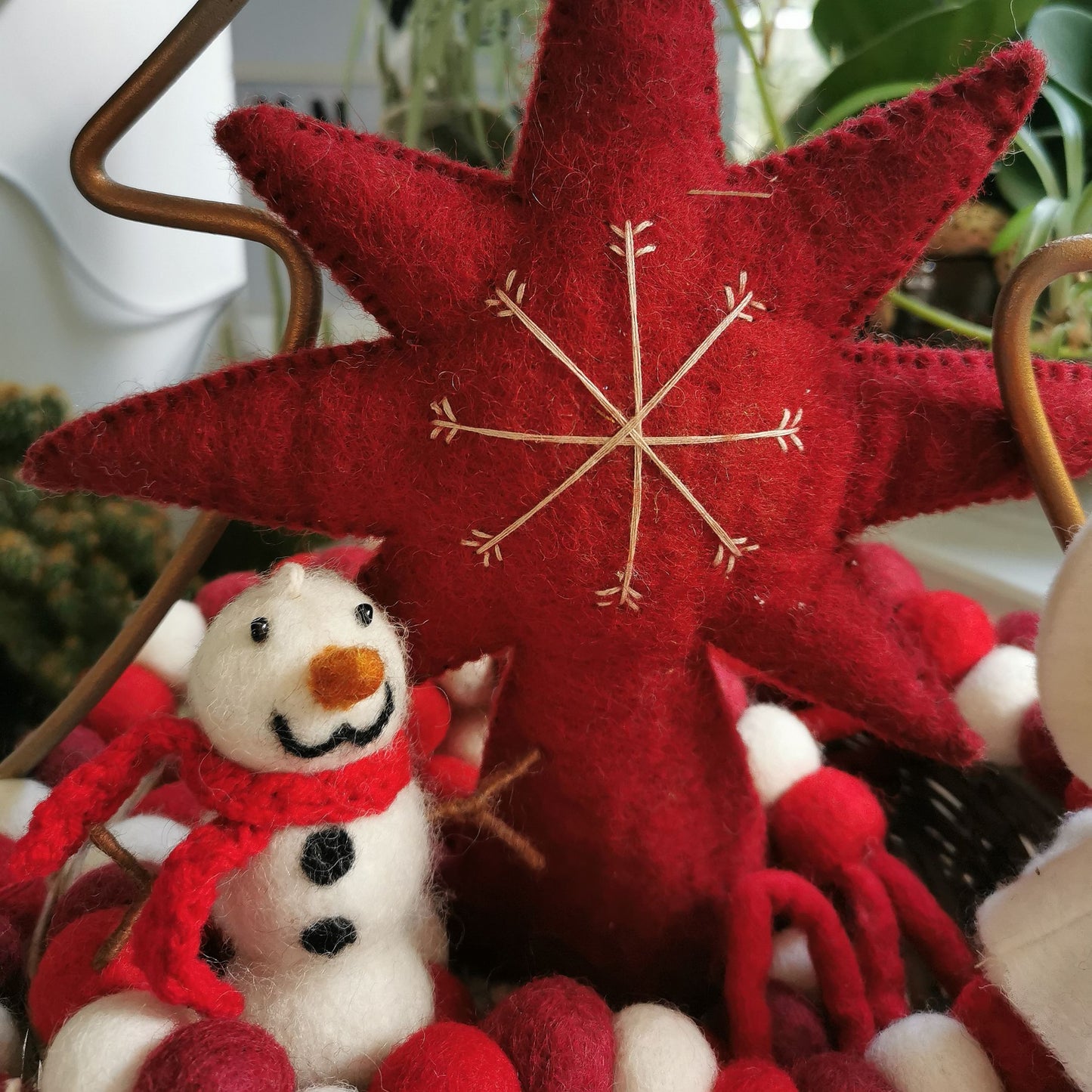 Snowman with Knitted Scarf