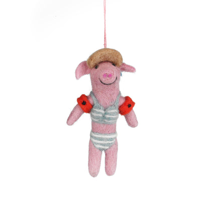 Babette the Beach Pig