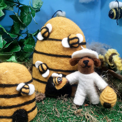 Bumble the Bee Keeper