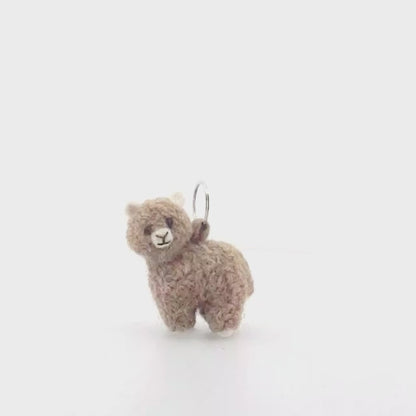 Alpaca Keyring